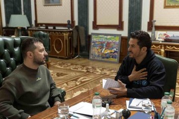 Ünlü oyuncu Orlando Bloom Kiev'de Zelenskiy ile görüştü