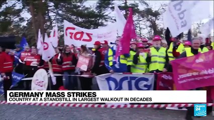 'Mega-strike' disrupts travel in Germany