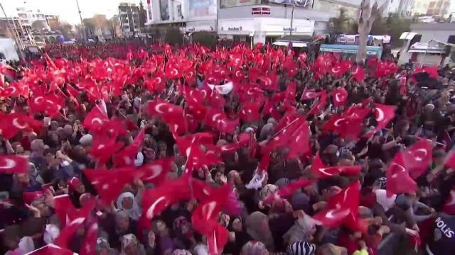 Erdoğan: Süreç İçindeki Ödemeler ve Destekler Göz Önüne Alındığında Devlet, Deprem Konutlarını Vatandaşlarına Hibe Seviyesinde Bir Usulle Teslim...