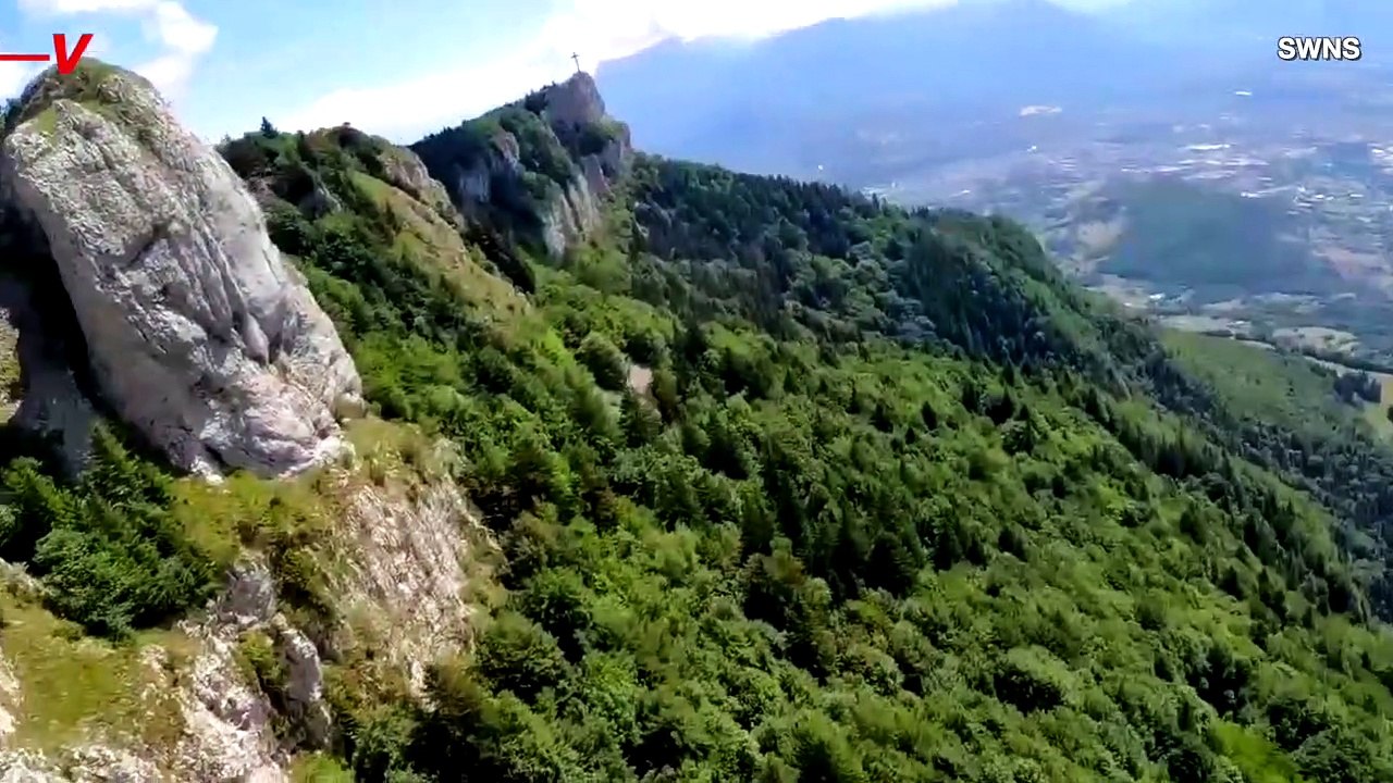 Must See! Paraglider Loses Control, Crash-Lands In Trees and Walks Away