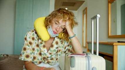 Obvious Signs You’ve Booked a Trashy Hotel