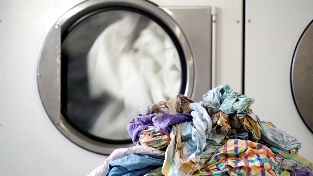 What Do Dryer Sheets Do? and Are They Actually Good for Your Laundry