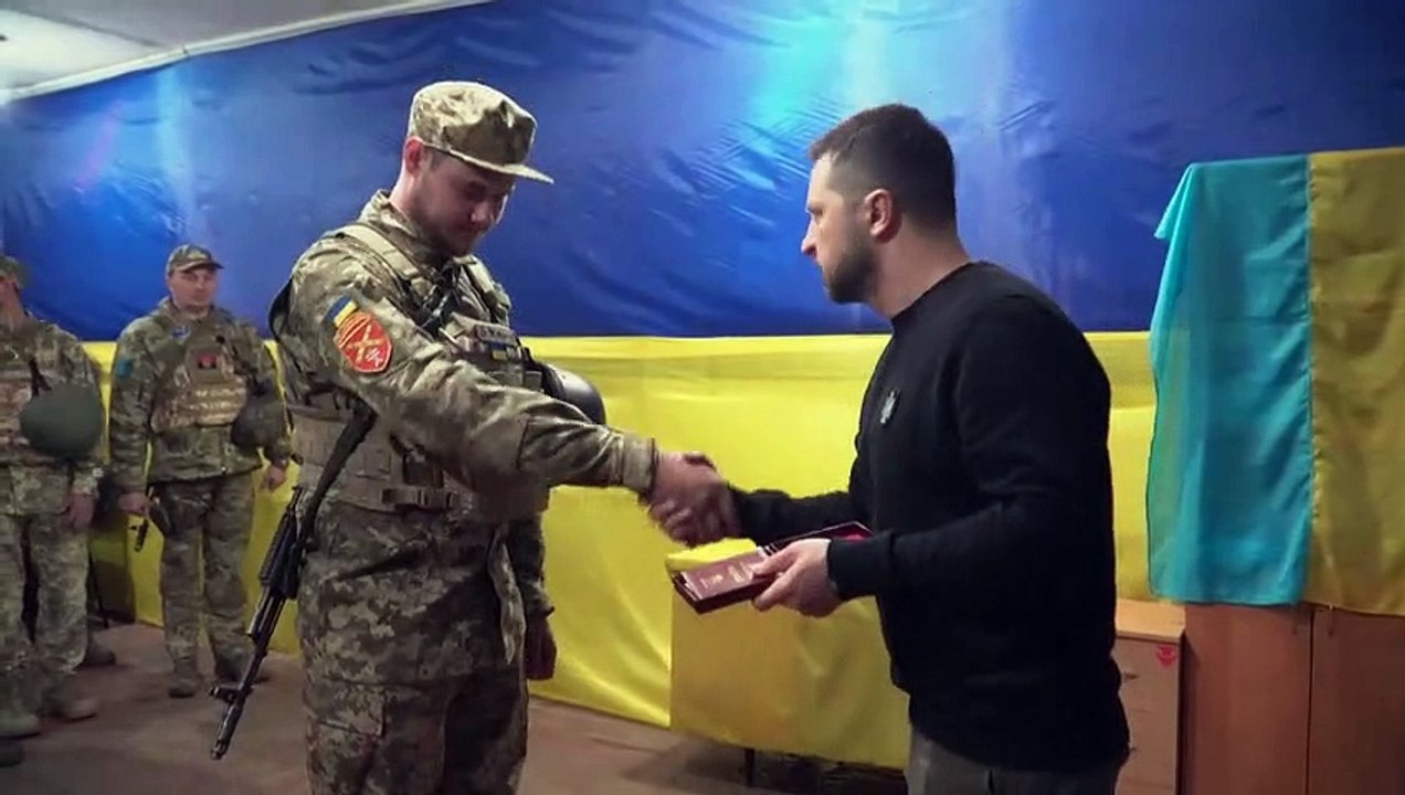 Ukraine's Zelensky visits army positions in frontline Zaporizhzhia region