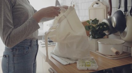 How to Store Reusable Shopping Bags