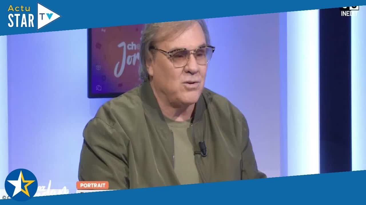 François Valéry en couple avec Sheila et Lova Moor ? Il remet les pendules à l’heure…