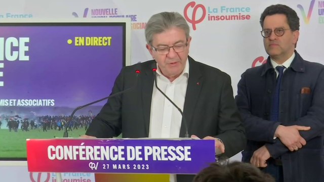 Sainte-Soline: Jean-Luc Mélenchon accuse Gérald Darmanin d'avoir organisé le désordre