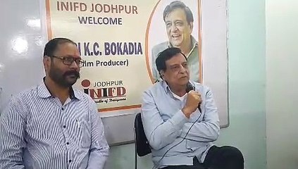फिल्म निर्माता के.सी. बोकाडिया स्टूडेंट्स को दिए ये टिप्स, देखें Video...