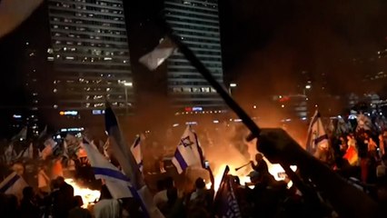 الإعلام الإسرائيلي يواكب موجة الغضب التي خلفها إقالة وزير الدفاع