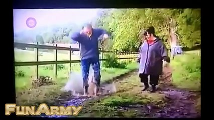 Try not to laugh or grin challenge IMPOSSIBLE Funny videos 2015 funny pranks (2)