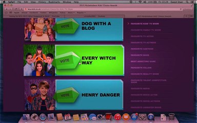 Voting for the Kids Choice Awards 2015!   Abi