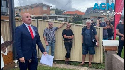 Towradgi home, on the market for the first time since the 1940s, sells for $2.8 million at auction.RAW_AUCTION