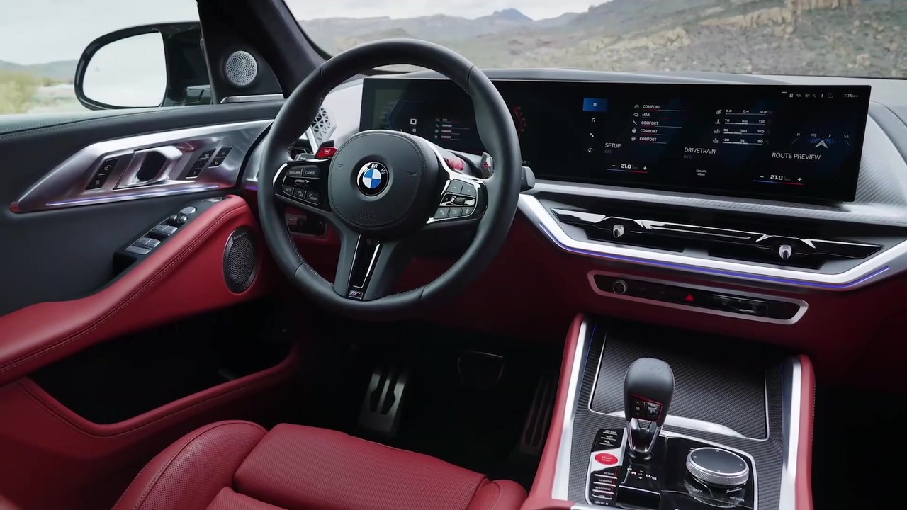 Der erste BMW XM - Interieur - Fahrerorientiertes Cockpit, luxuriöse M Lounge im Fond