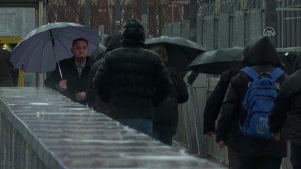 İstanbul'da yağmur etkili olmaya başladı