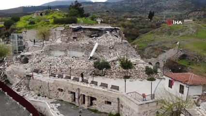 Bayezid-i Bistami Türbesi'ni ziyaret edenler gördüklerine inanamadı