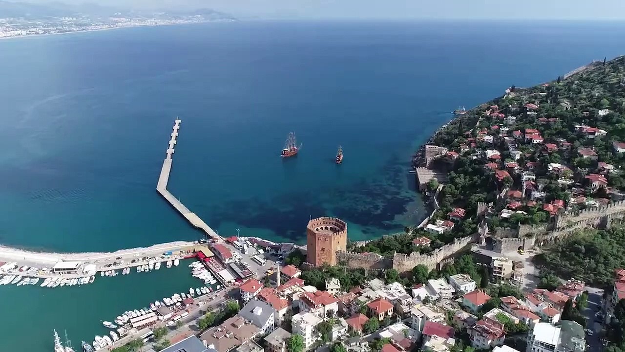 Bostäder till salu i Turkiet  - köpa hus i Alanya