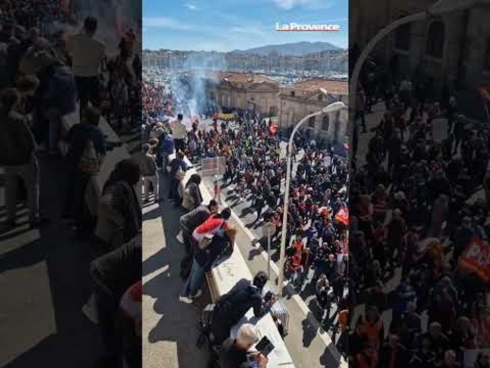 Réforme des retraites : des milliers de personnes manifestent sur le Vieux-Port à Marseille