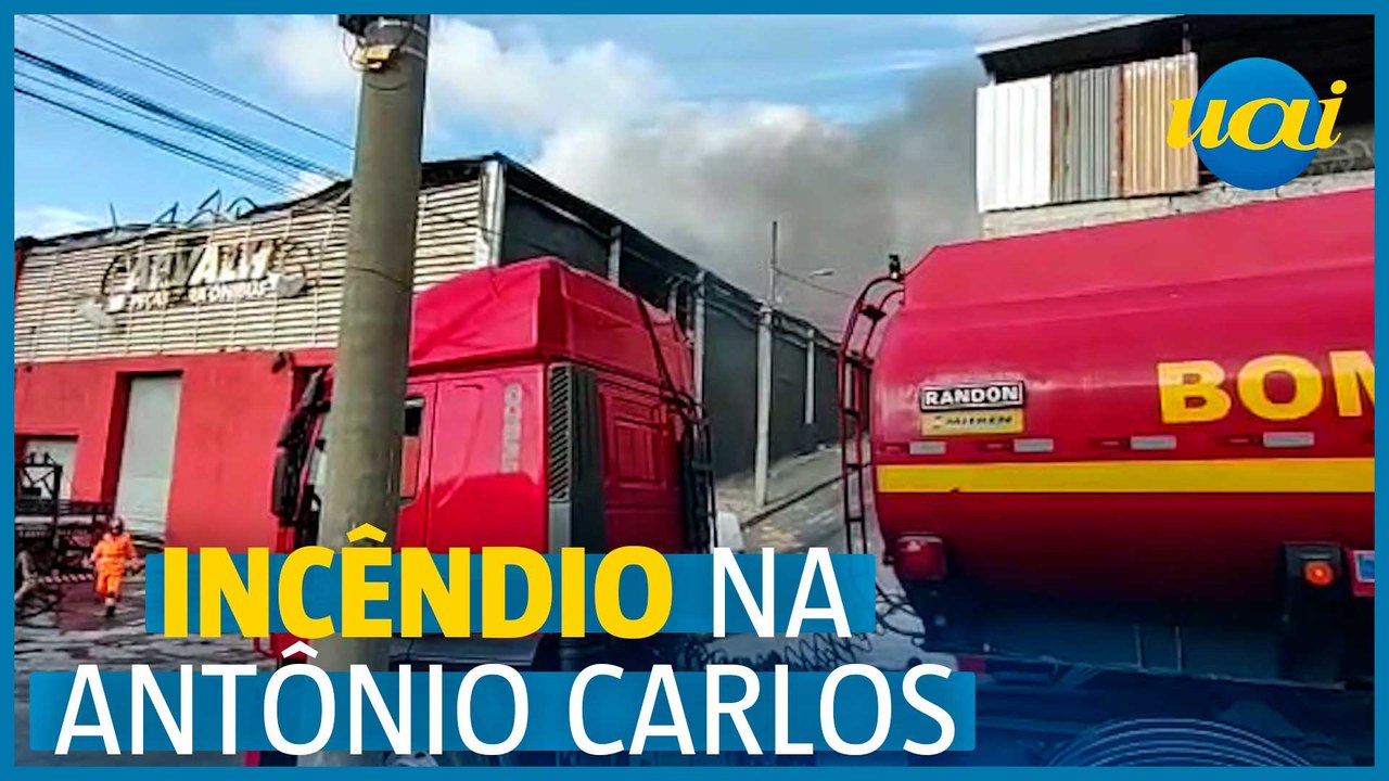 Incêndio de grandes proporções atinge loja em BH