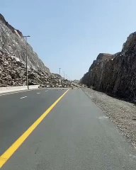 Road closed due to falling rocks