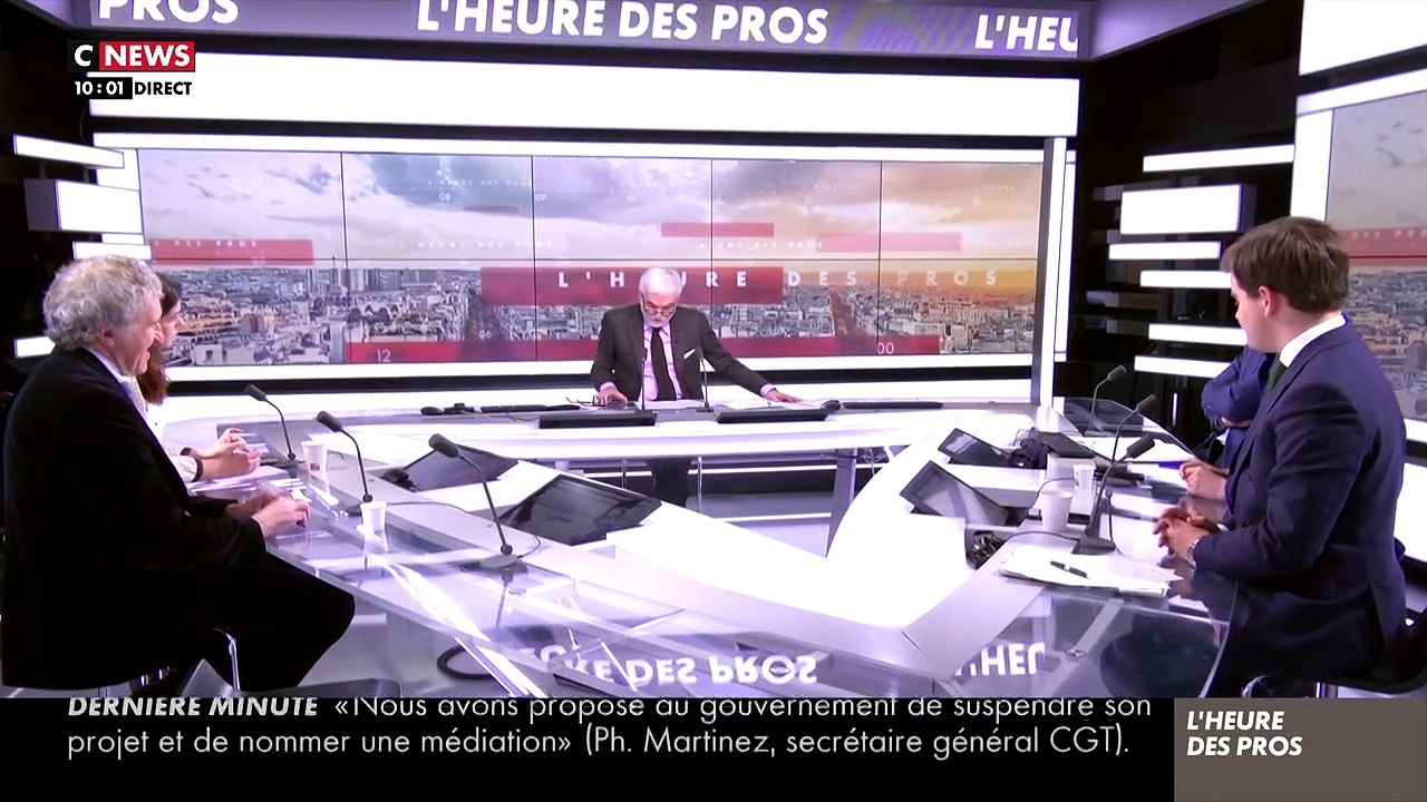 Pascal Praud est aux commandes de "L'heure des pros", sur CNEWS"