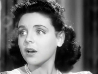 Georgie Porgie sung by Lorraine Elliott