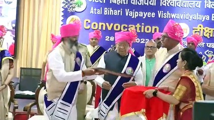 65 मेधावी विद्यार्थियों को गोल्ड मैडल से नवाजा, इनमें 36 छात्राएं शामिल