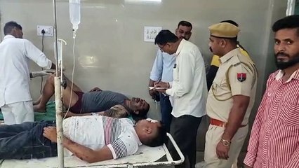 बांसवाड़ा में तीन कारों की टक्कर, पांच लोग जख्मी