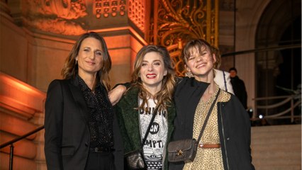 VOICI - Les Éblouis (France 2) : la réalisatrice s'est inspirée de son enfance dans une secte pour son film