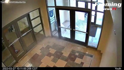 Inilah Rekaman Video Penembak Audrey Hale berkeliaran di aula sekolah Nashville sebelum membunuh 6 orang
