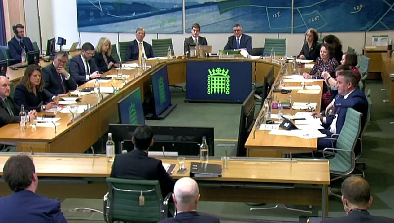 PM: It's important migrant policy breaks criminal gang cycle