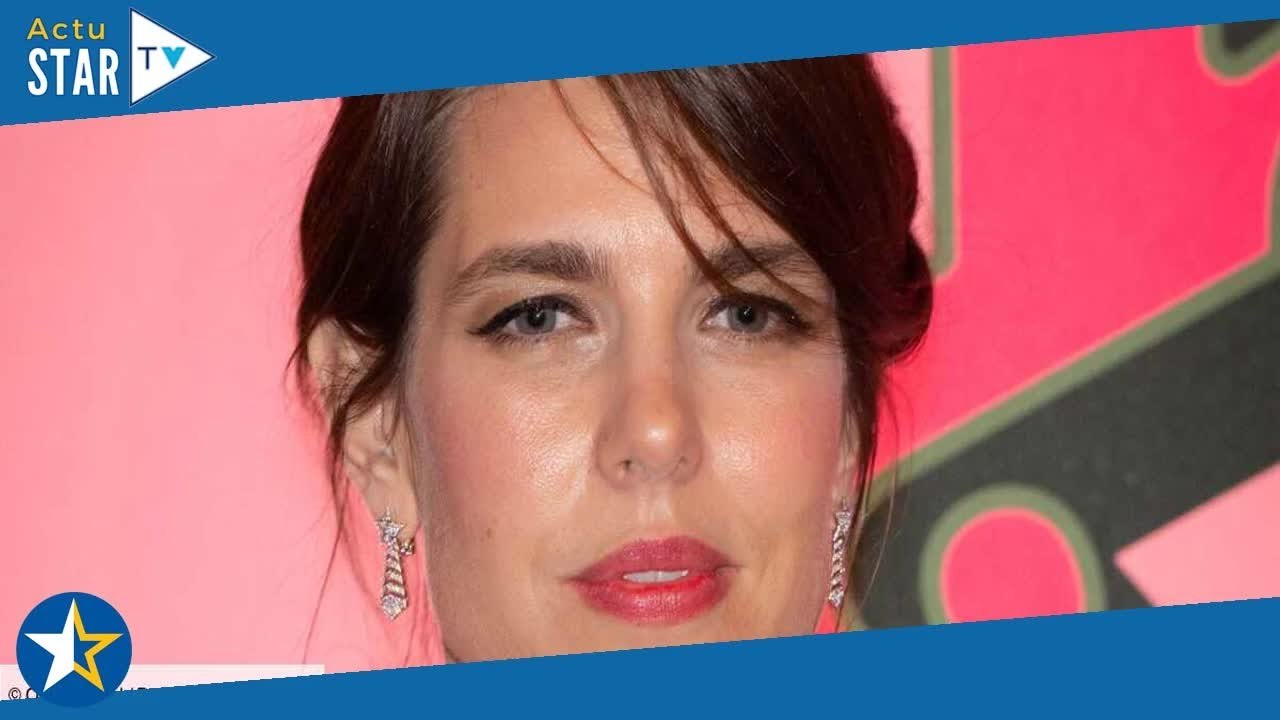 Bal de la Rose 2023 : Charlotte Casiraghi et Stéphane Bern déchainés sur la piste de danse