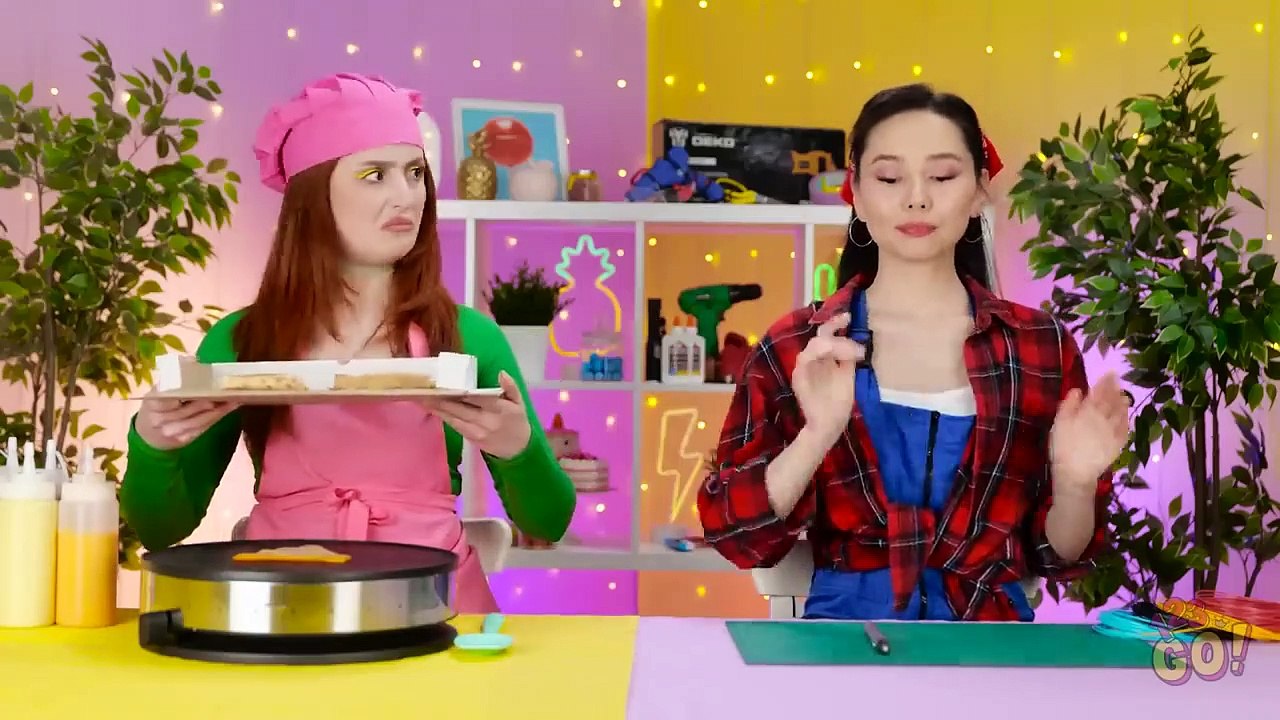 AMAZING SCHOOL ART CRAFTS - Useful Parenting Hacks You Need to Try DIY Cardboard Ideas by 123 GO!