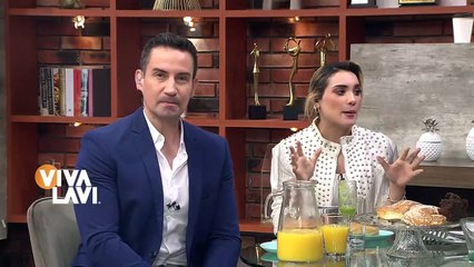 Madre GOLPEA a su hija para "enseñarle" a defenderse de bullying