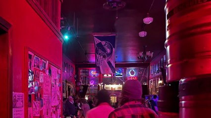 Uptown Pub -  Open Mic Tuesday- Port Townsend- on TCTV