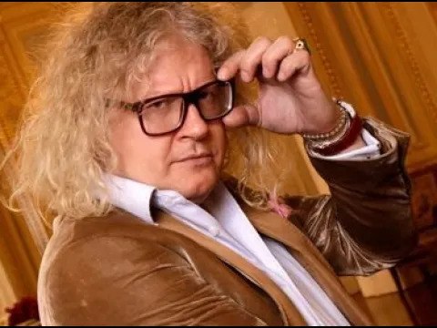 Ce palais, je l’ai acheté plus de 6 millions d’euros , déplore Pierre-Jean Chalençon