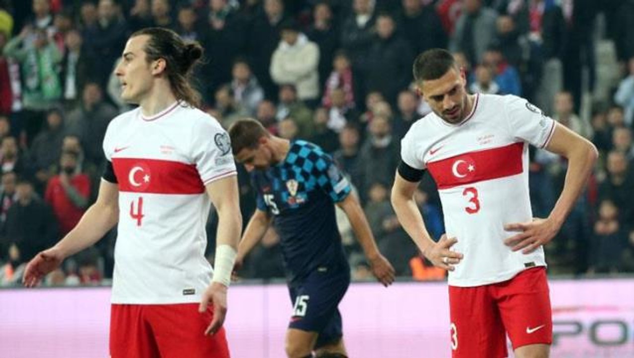 Son Dakika: A Milli Futbol Takımımız, Hırvatistan'a 2-0'lık skorla kaybetti