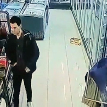 Kadınların etek altı görüntülerini çeken komiser hakkında karar