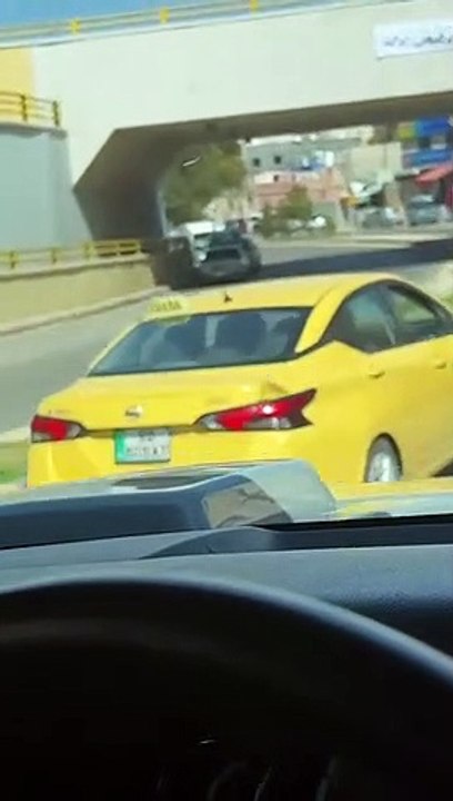 الأمن يزيل خيمة عزاء نصبت وسط طريق عام في عمان