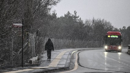 Ankara'da kar yağışı etkili olmaya başladı