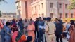 गोरखपुर: गोरखनाथ मंदिर में लगा जनता दरबार, सीएम ने सुनी सात सौ लोगों की समस्याएं