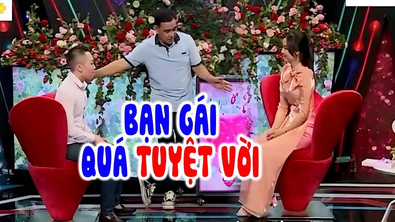Gặp cô nàng QUÁ PHÙ HỢP TIÊU CHUẨN 100% anh chàng KHÔNG NGẬP NGỪNG bấm nút hẹn hò CƯỚI NGAY nàng