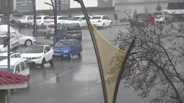 Meteoroloji Bölge Müdürlüğü uyardı: Bingöl'de sağanak, dolu ve kuvvetli fırtına etkili oldu