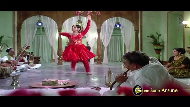 Lal Chunariya Odh Ke /Lata Mangeshkar /_ Raja Rani 1973 Songs _