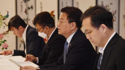 정부 "경기 불확실성 커...수출 감소 폭 확대 예상" / YTN