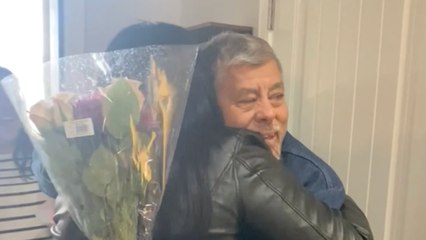 Woman Meets Biological Dad and Sister For The First Time | Happily TV