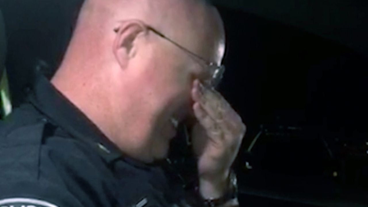 Police Officer's Emotional Final Sign-Off After 26 Years Of Service