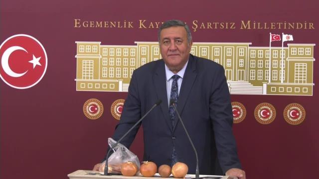 Ömer Fethi Gürer: Soğanda, Patateste Mevcut Siyasi İktidar Sınıfta Kaldı