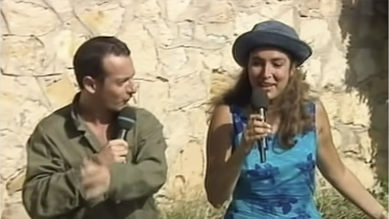 VOICI : Marie-Ange Nardi : ce jour où elle a été attaquée par un lion en direct à la télévision