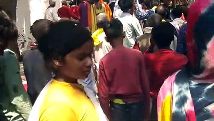 महाअष्टमी पर राम-जानकी मंदिर में उमड़ी श्रद्धालुओं की भीड़