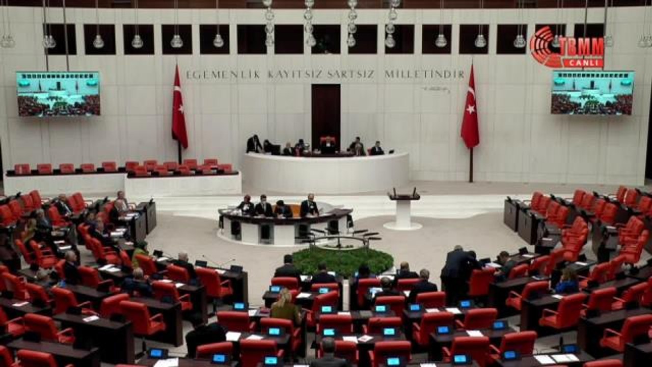 Erhan Usta'dan AKP'li Canikli'ye "Ziraat ve Halk Bankası" Tepkisi: "Bu Bankaların Kuruluş Amacı, Ziraat Bankası'nın Çiftçileri, Halk Bankası'nın da...