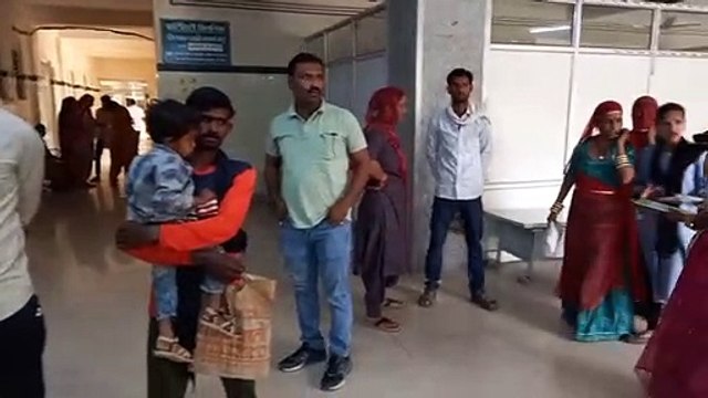 छोटे निजी अस्पतालों पर पड़ी आर्थिक मार, कर्मचारी परेशान, प्रबंधन लाचार